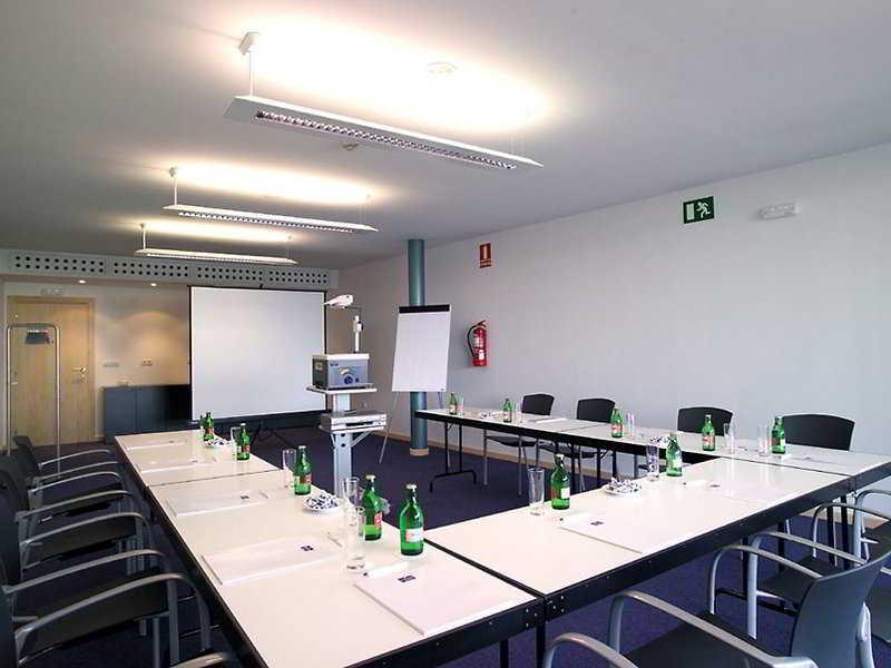 Hotel Yit Ciudad De Saragozza Servizi foto